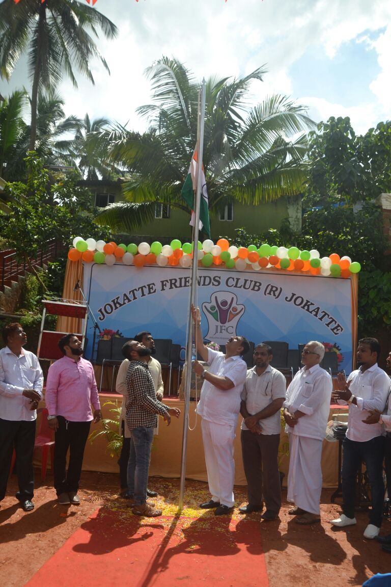 ಜೋಕಟ್ಟೆ ಫ್ರೆಂಡ್ಸ್ ಕ್ಲಬ್ ವತಿಯಿಂದ ವಿಶಿಷ್ಟವಾಗಿ ಸ್ವಾತಂತ್ರ್ಯಾಚರಣೆ